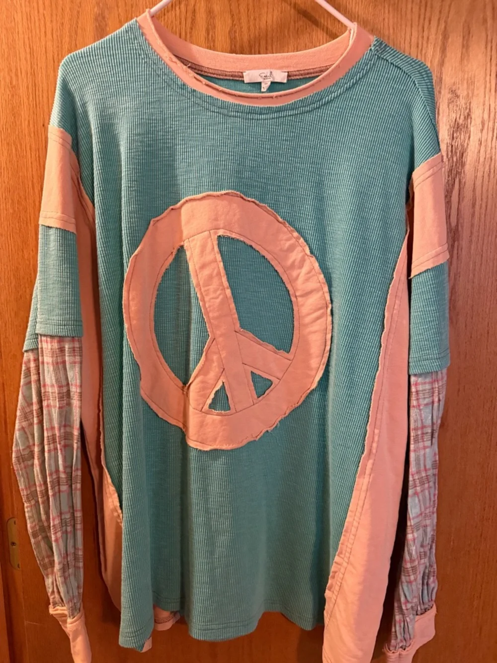 Easel Los Angeles Ribbed Thermal Top in Teal & Peach - Picture 1 of 4